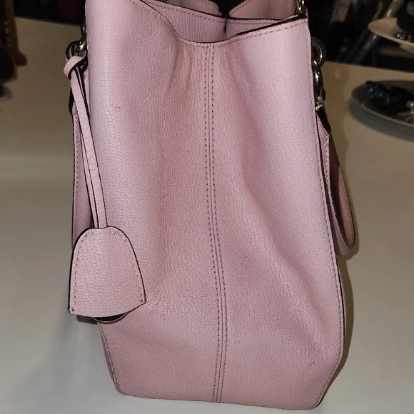 Kate Spade Elegant Blush Pink Women's Leather Bag and Wallet Set - Picture 8 of 12